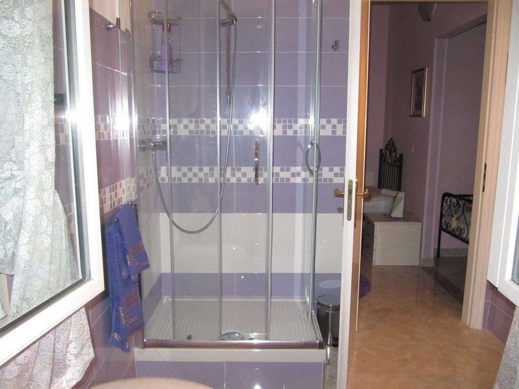 Bed and Breakfast Montagne Rocciose Фрашинето Номер фото