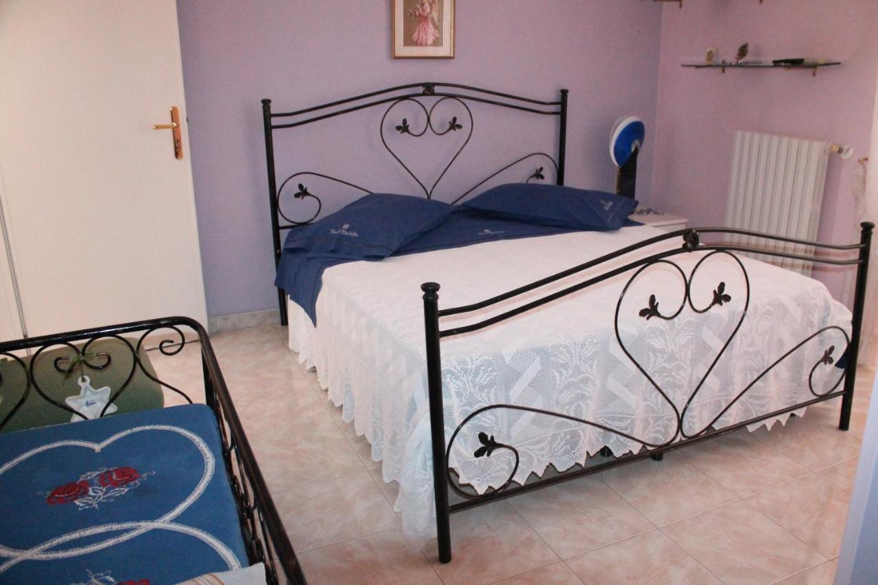 Bed and Breakfast Montagne Rocciose Фрашинето Экстерьер фото