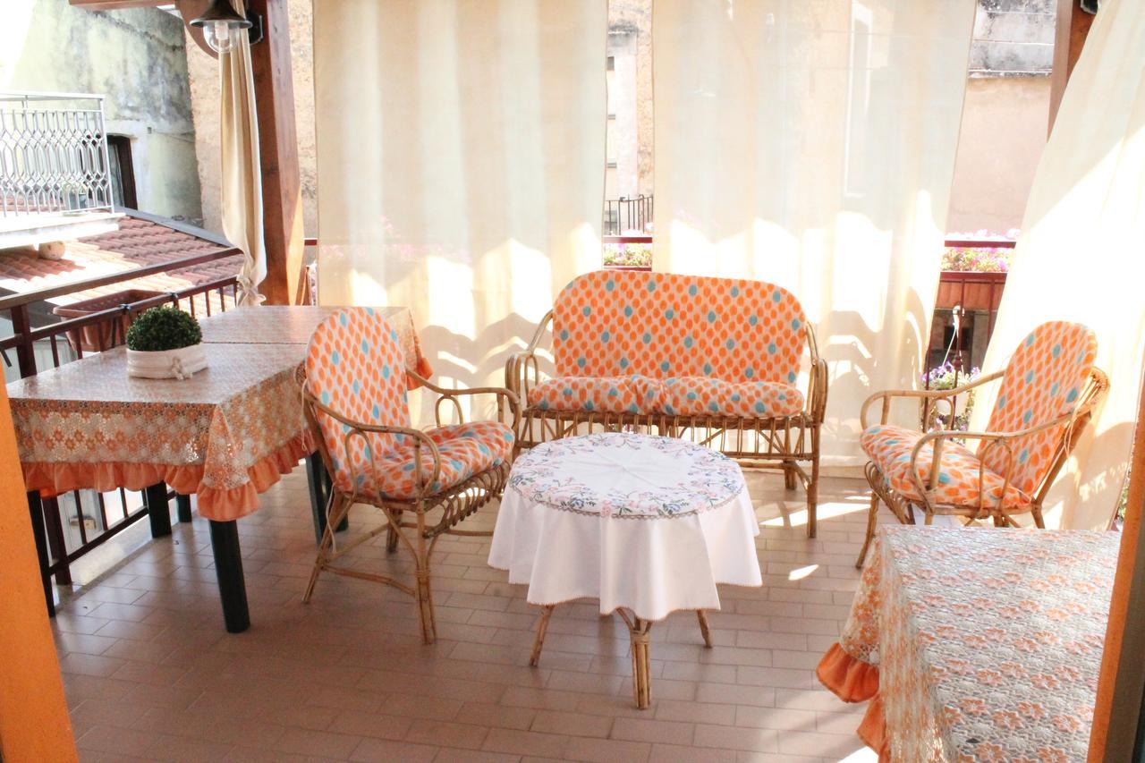Bed and Breakfast Montagne Rocciose Фрашинето Экстерьер фото